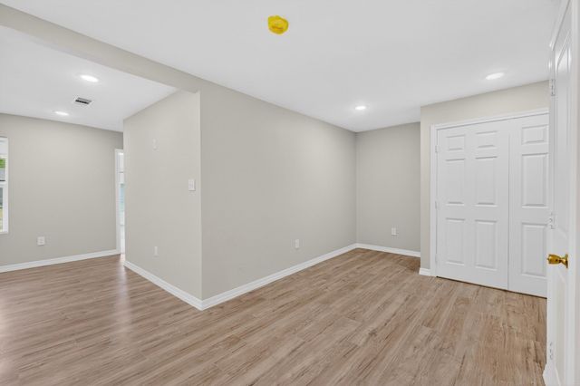 3047 Marjorie Avenue, Dallas, TX 75216