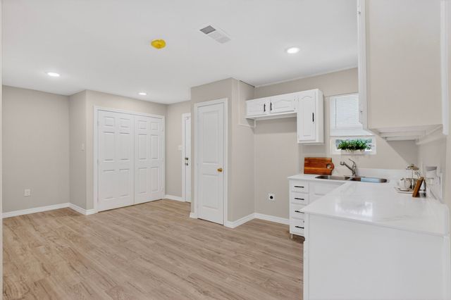 3047 Marjorie Avenue, Dallas, TX 75216