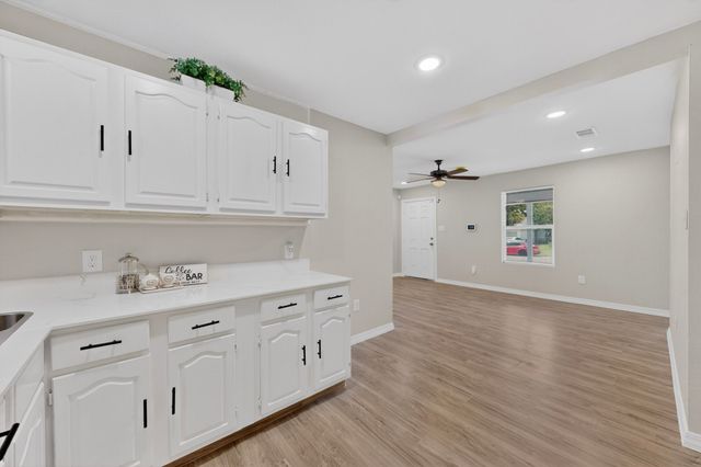 3047 Marjorie Avenue, Dallas, TX 75216