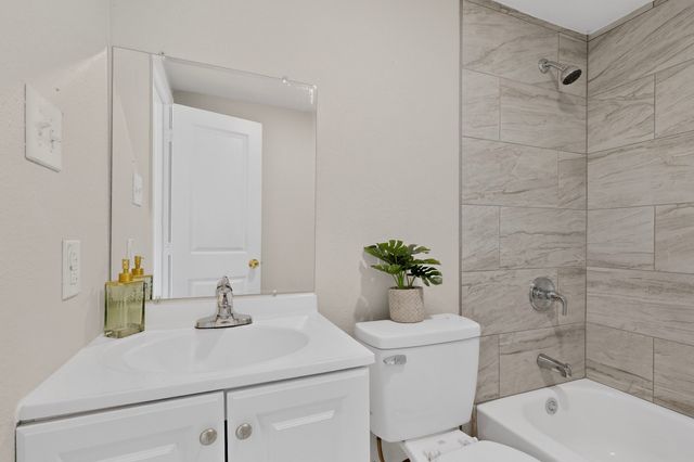 3047 Marjorie Avenue, Dallas, TX 75216