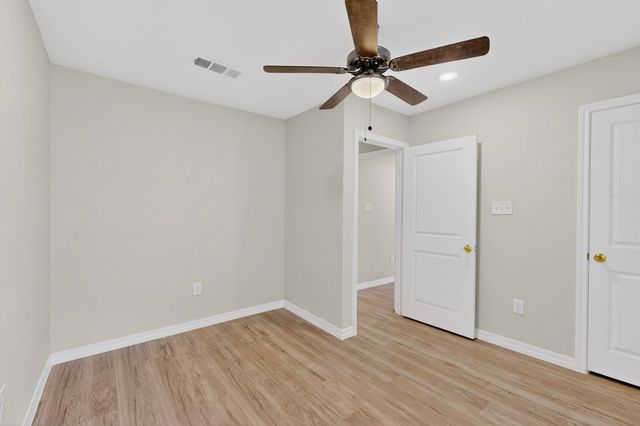 3047 Marjorie Avenue, Dallas, TX 75216