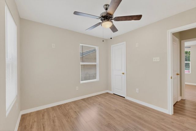 3047 Marjorie Avenue, Dallas, TX 75216