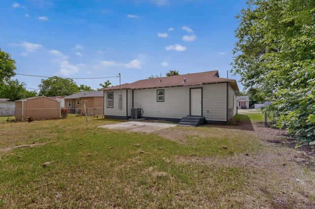 3047 Marjorie Avenue, Dallas, TX 75216