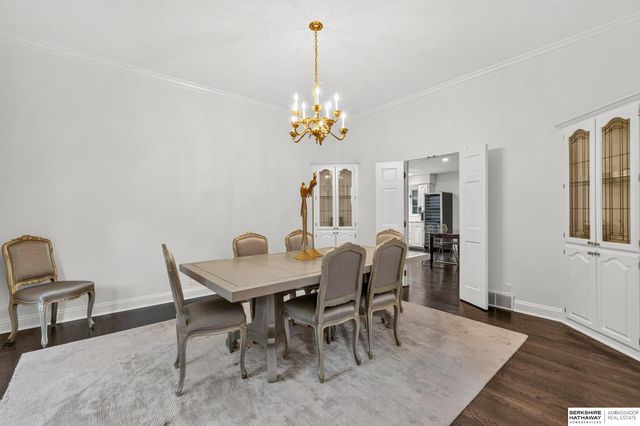 1110 S 112th Plaza, Omaha, NE 68144
