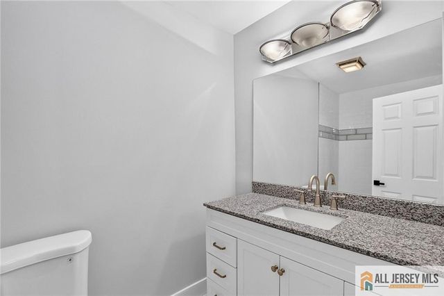 4 James Madison Court B, Monroe, NJ 08831