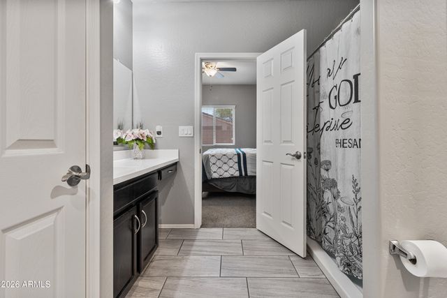 4079 W WINSTON Drive, Laveen, AZ 85339