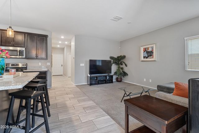 4079 W WINSTON Drive, Laveen, AZ 85339