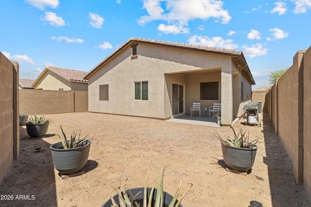 4079 W WINSTON Drive, Laveen, AZ 85339