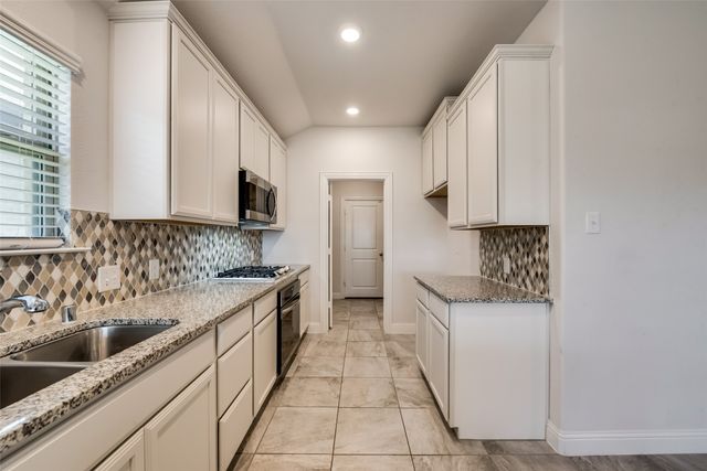 1211 Freestone Drive, Melissa, TX 75454
