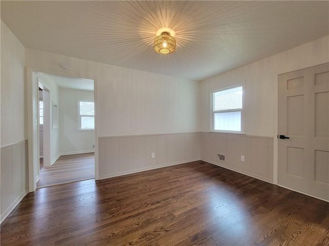 10413 E 65th Street, Raytown, MO 64133