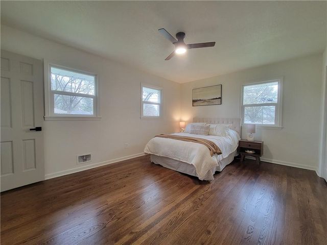 10413 E 65th Street, Raytown, MO 64133