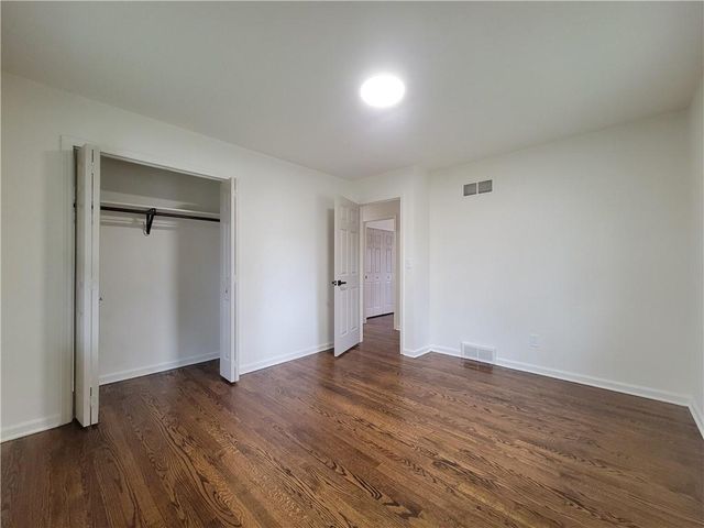 10413 E 65th Street, Raytown, MO 64133