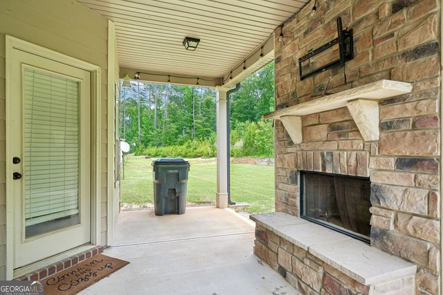 4034 Madison Acres Drive, Locust Grove, GA 30248