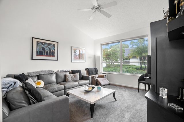 7946 SHELBY Circle, Boca Raton, FL 33496