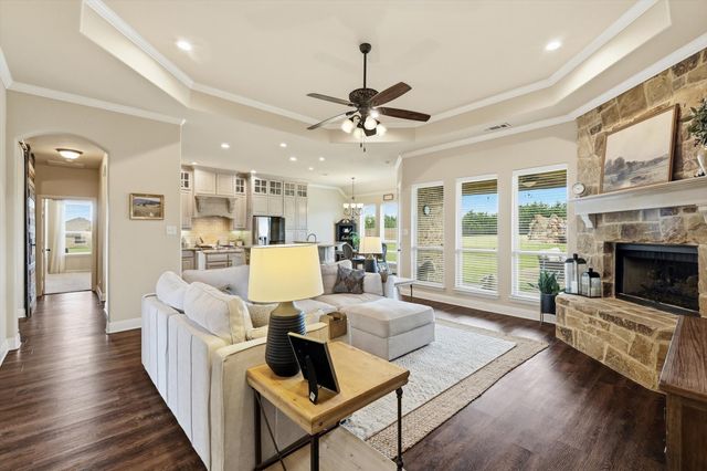 7030 Brooke Boulevard, Midlothian, TX 76065