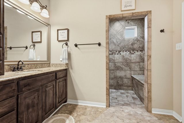 7030 Brooke Boulevard, Midlothian, TX 76065