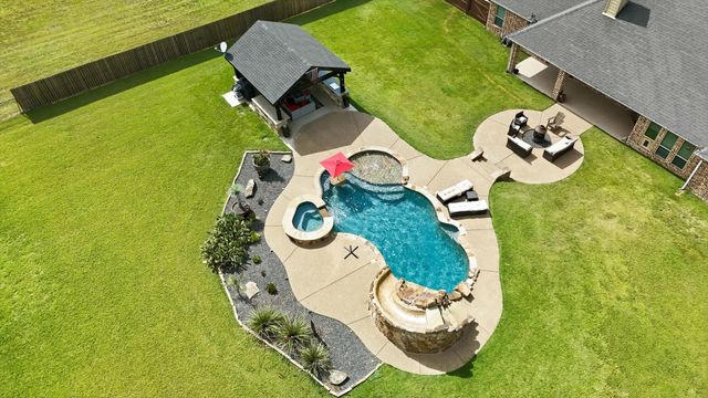 7030 Brooke Boulevard, Midlothian, TX 76065