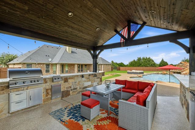 7030 Brooke Boulevard, Midlothian, TX 76065