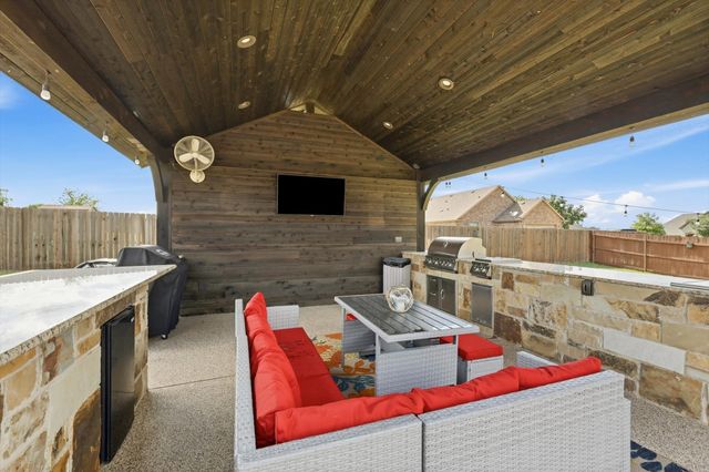 7030 Brooke Boulevard, Midlothian, TX 76065