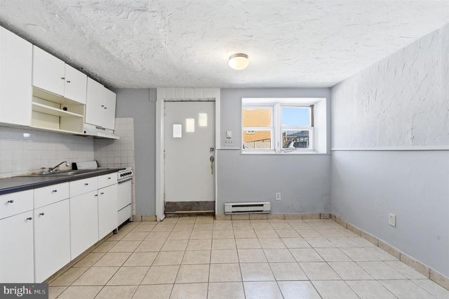 6266 MARSDEN ST, Philadelphia, PA 19135