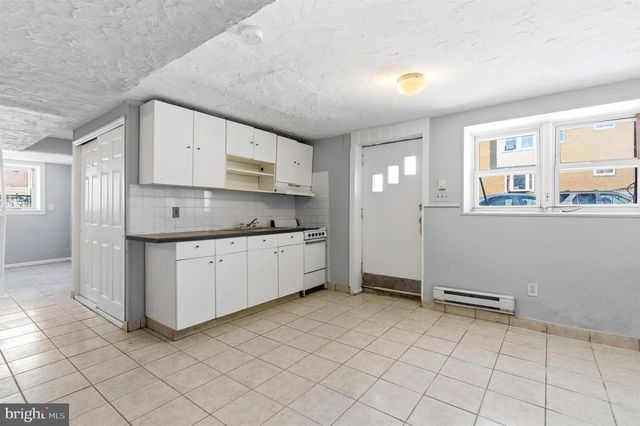 6266 MARSDEN ST, Philadelphia, PA 19135