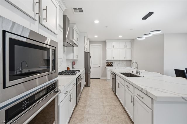 10320 Ansley Bay Avenue, Las Vegas, NV 89166
