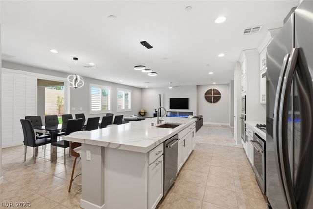 10320 Ansley Bay Avenue, Las Vegas, NV 89166