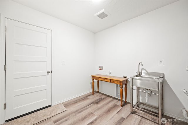 1507 S 5th Street, Dayton, WA 99328