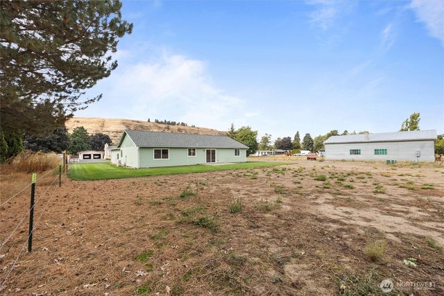 1507 S 5th Street, Dayton, WA 99328