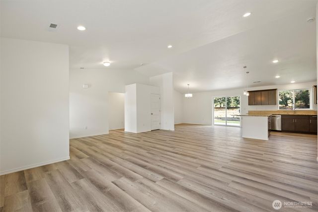 1507 S 5th Street, Dayton, WA 99328