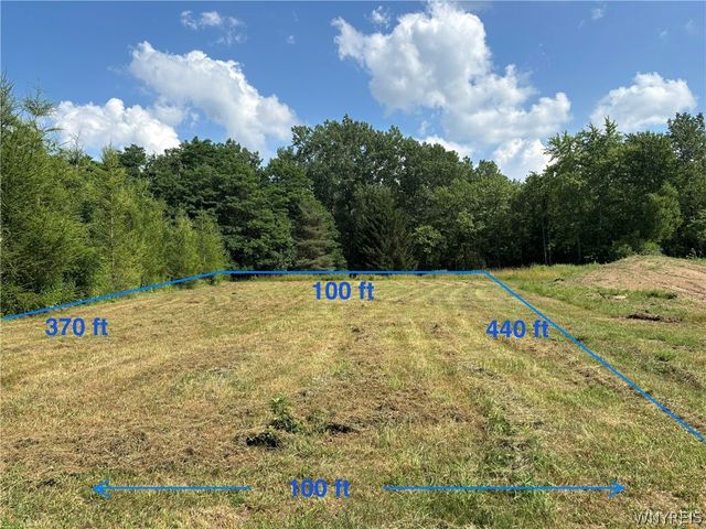 21 Two Rod Road, Alden, NY 14004