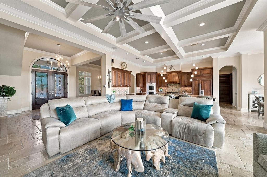 Image 15 of property listing at 613 REGATTA WAY, Bradenton, FL 34208