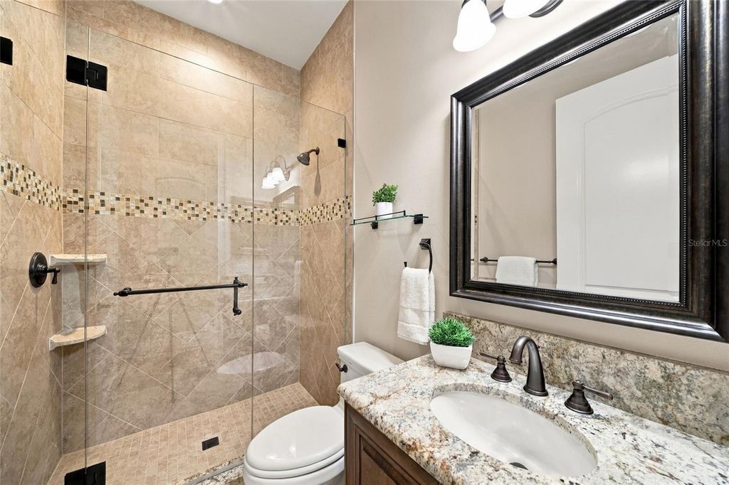 Image 51 of property listing at 613 REGATTA WAY, Bradenton, FL 34208