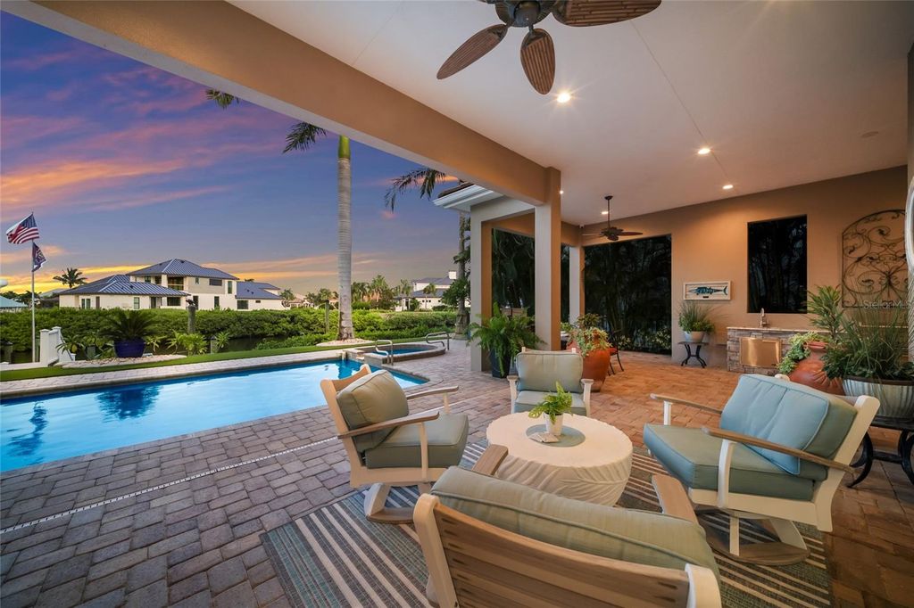 Image 53 of property listing at 613 REGATTA WAY, Bradenton, FL 34208