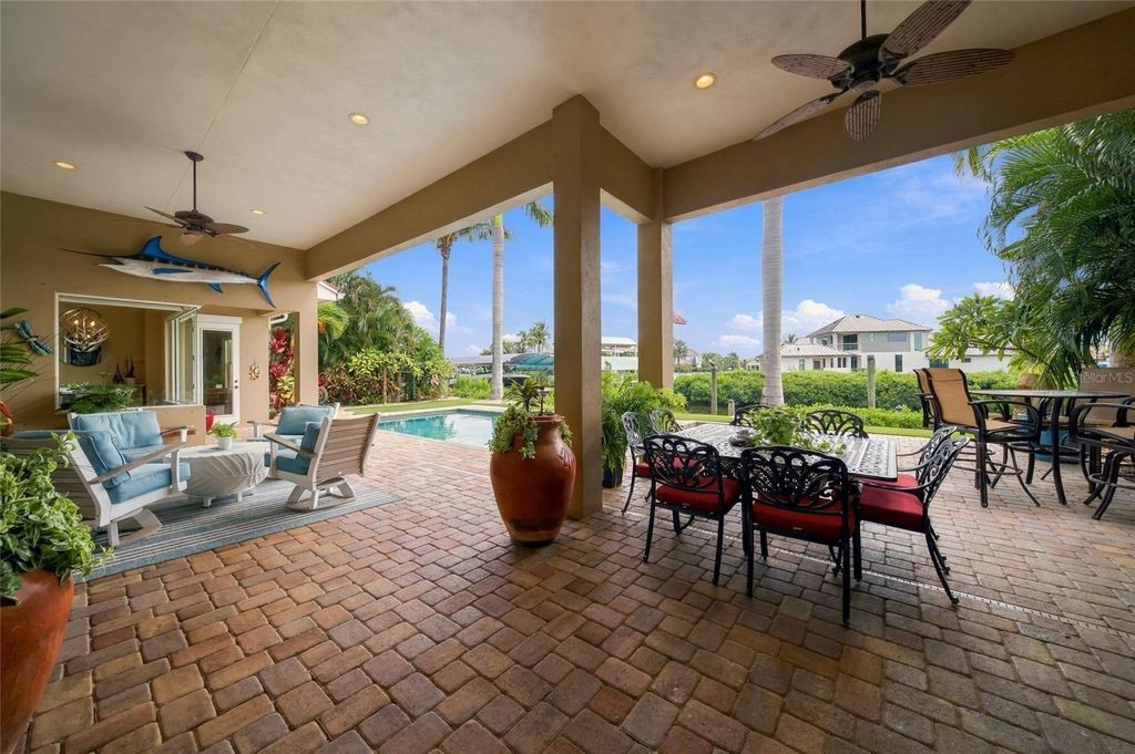 Image 54 of property listing at 613 REGATTA WAY, Bradenton, FL 34208