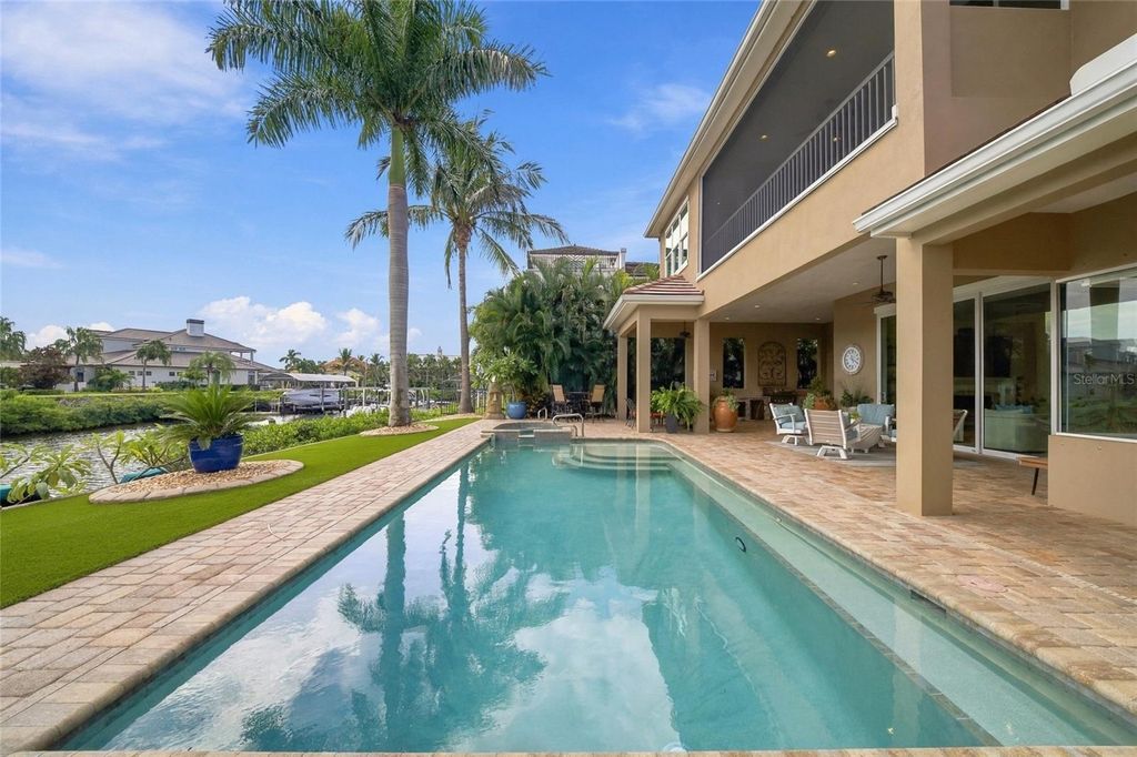 Image 63 of property listing at 613 REGATTA WAY, Bradenton, FL 34208
