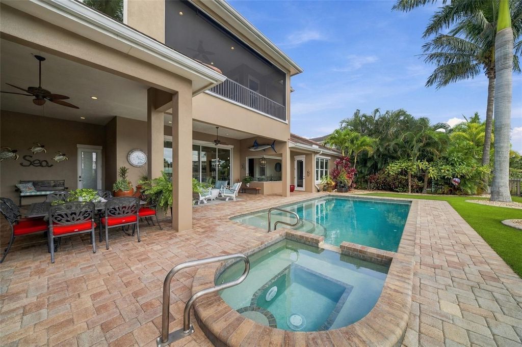 Image 64 of property listing at 613 REGATTA WAY, Bradenton, FL 34208