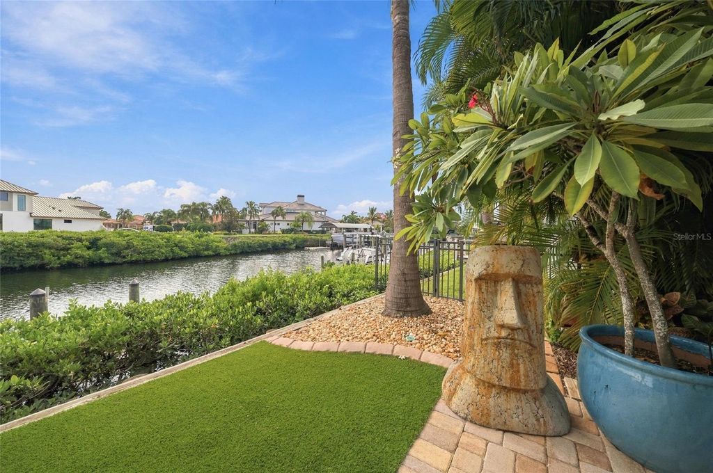 Image 65 of property listing at 613 REGATTA WAY, Bradenton, FL 34208