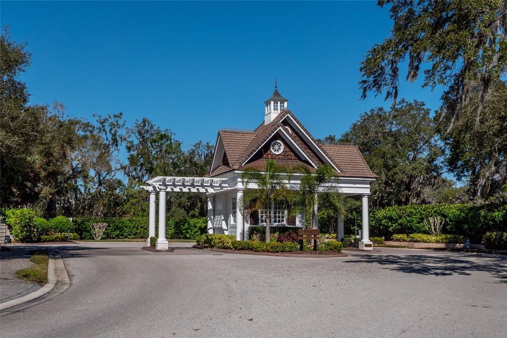 Image 78 of property listing at 613 REGATTA WAY, Bradenton, FL 34208
