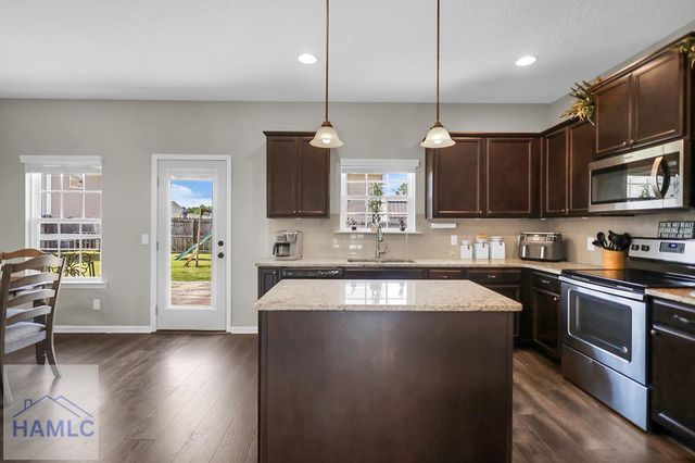 1596 Longleaf Court, Hinesville, GA 31313