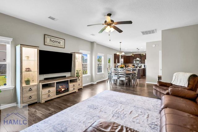 1596 Longleaf Court, Hinesville, GA 31313