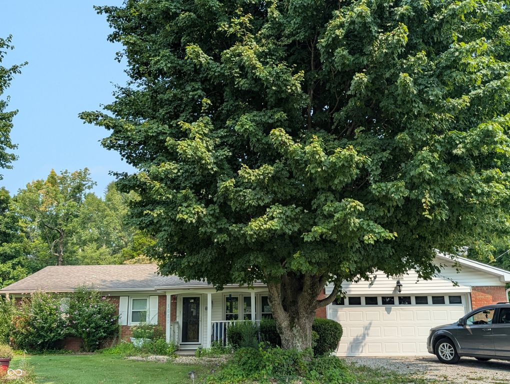 1680 Hurley Drive, North Vernon, IN 47265