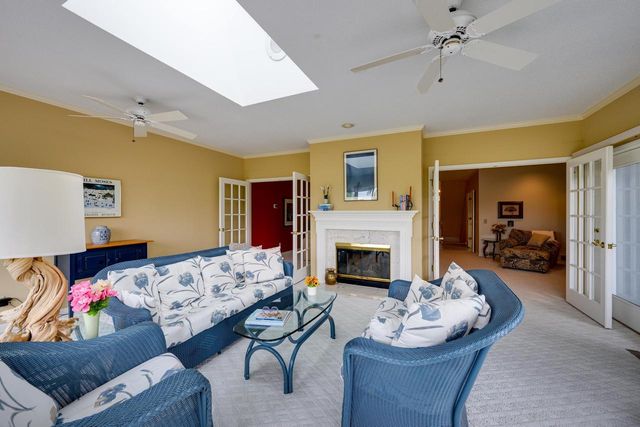 53 Golf Parkway, Madison, WI 53704