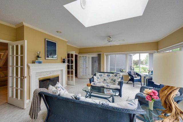53 Golf Parkway, Madison, WI 53704