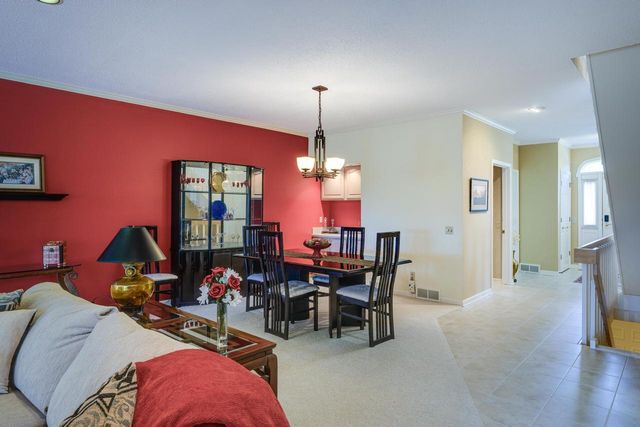 53 Golf Parkway, Madison, WI 53704