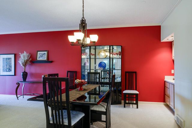 53 Golf Parkway, Madison, WI 53704