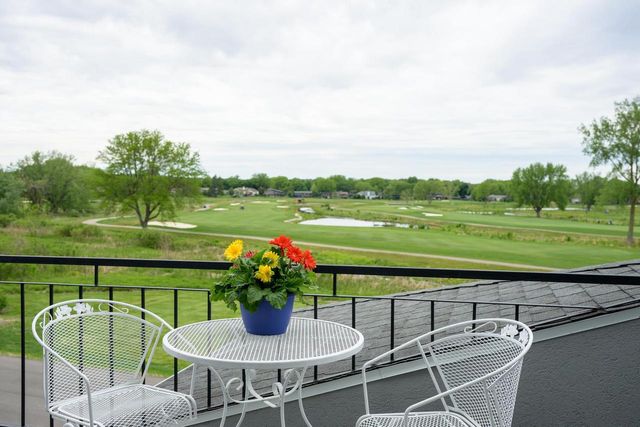 53 Golf Parkway, Madison, WI 53704