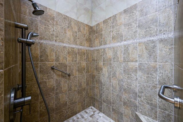 53 Golf Parkway, Madison, WI 53704