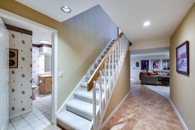 53 Golf Parkway, Madison, WI 53704