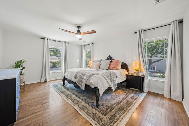 2801 5th Avenue, Fort Worth, TX 76110